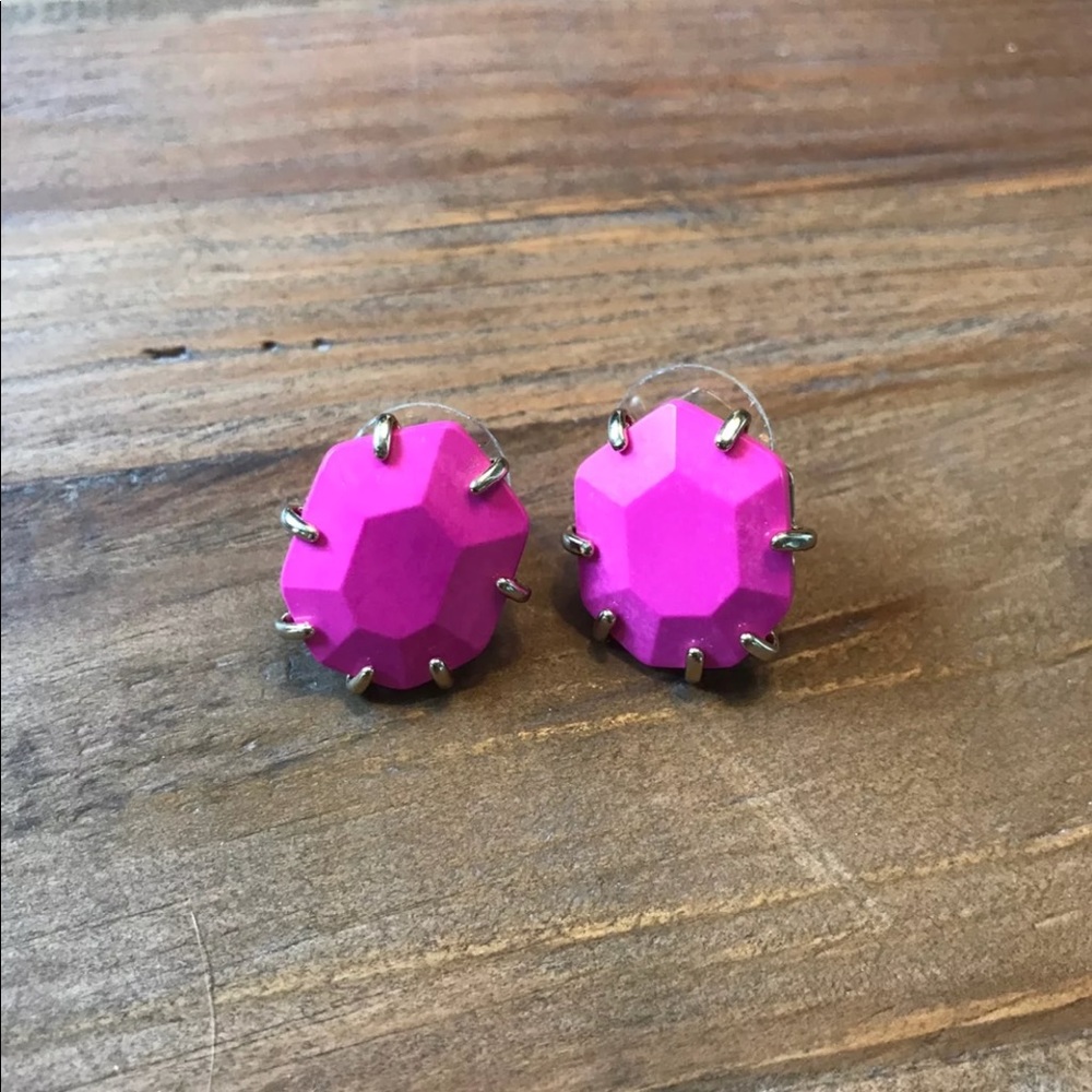 Kendra Scott Magenta Morgan’s